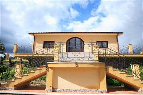 Arcudaci Hotell Brucanuova Exteriör bild
